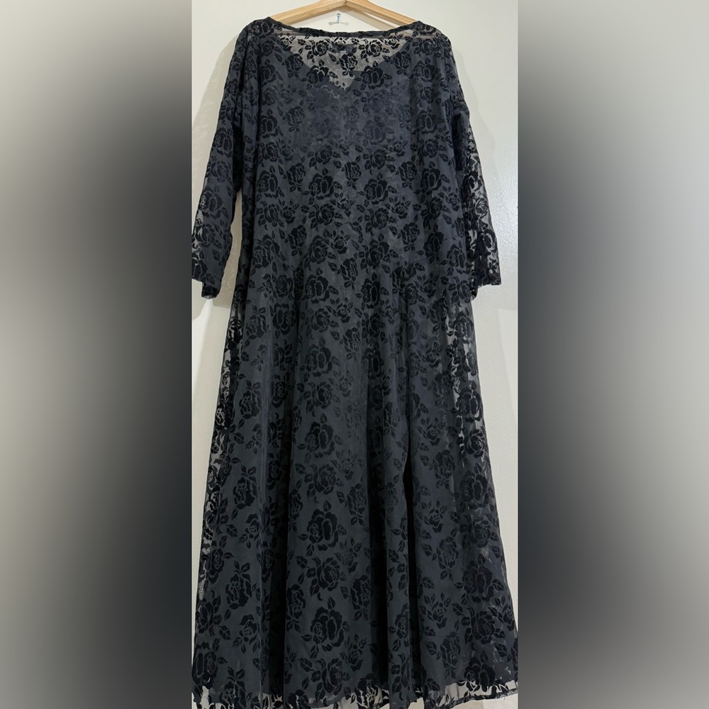 Paris Blues Black Floral Velvet Flocked Maxi Dress - Picture 4 of 4